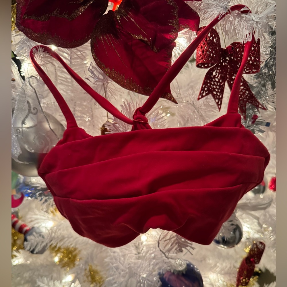 BuffBunny Vibrant Red sports bra